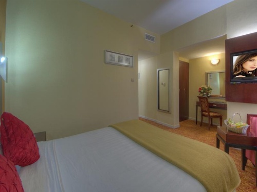 Dulf Hotel Dubai image 1